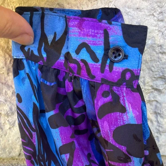 Vintage 1980s Blouse - Picture 5 of 11